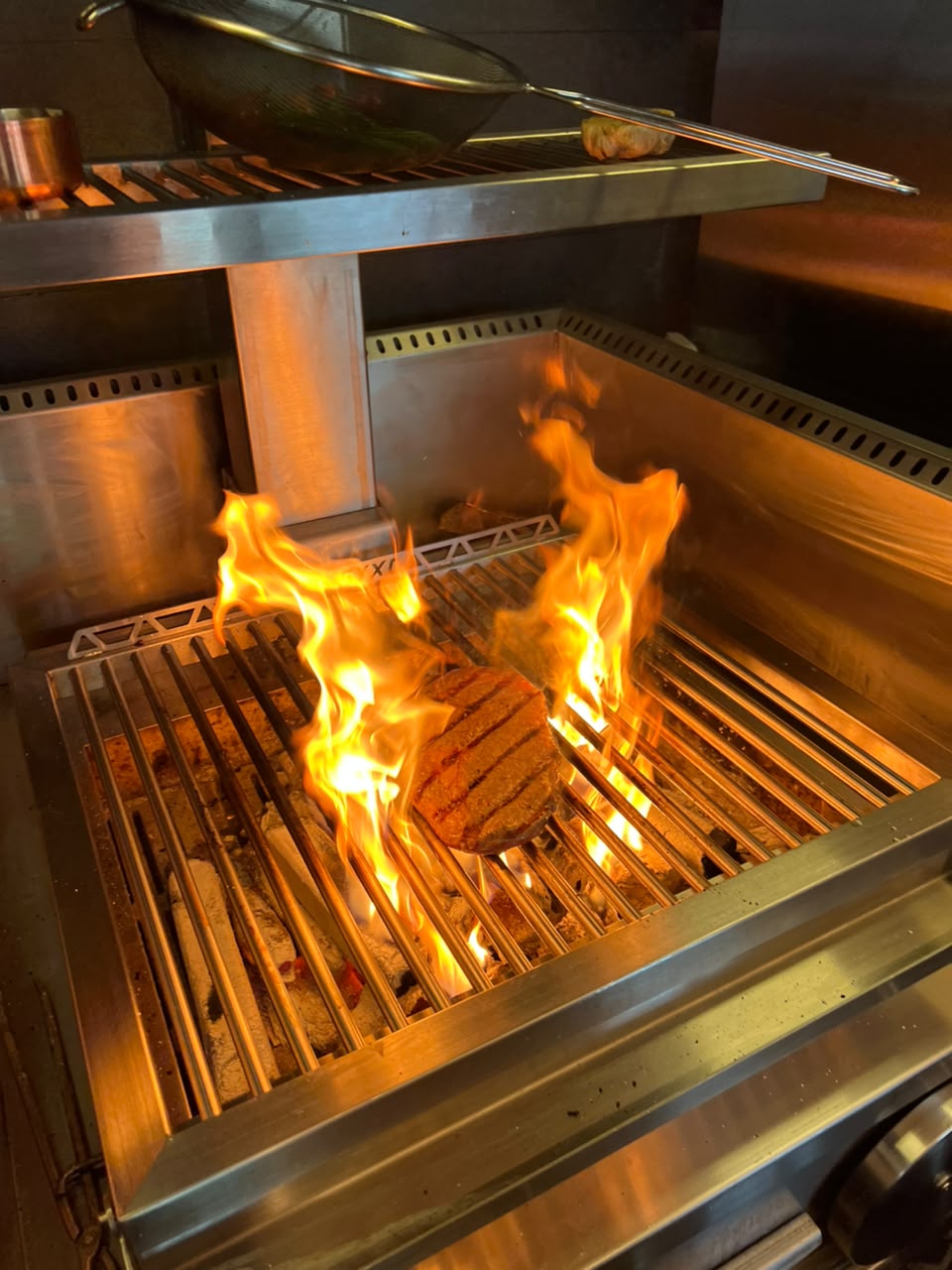 Parrilla Profesional de Carbón CH-800 – Parrilla en V – Acero Inoxidable 304