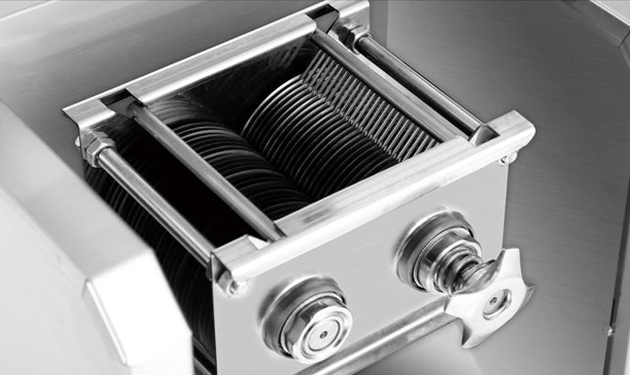 Cortadora de Carne Industrial 350-400 kg/h para Carnicerías | Fácil Desmontaje Corte 3.5-5mm TX-3-SQ