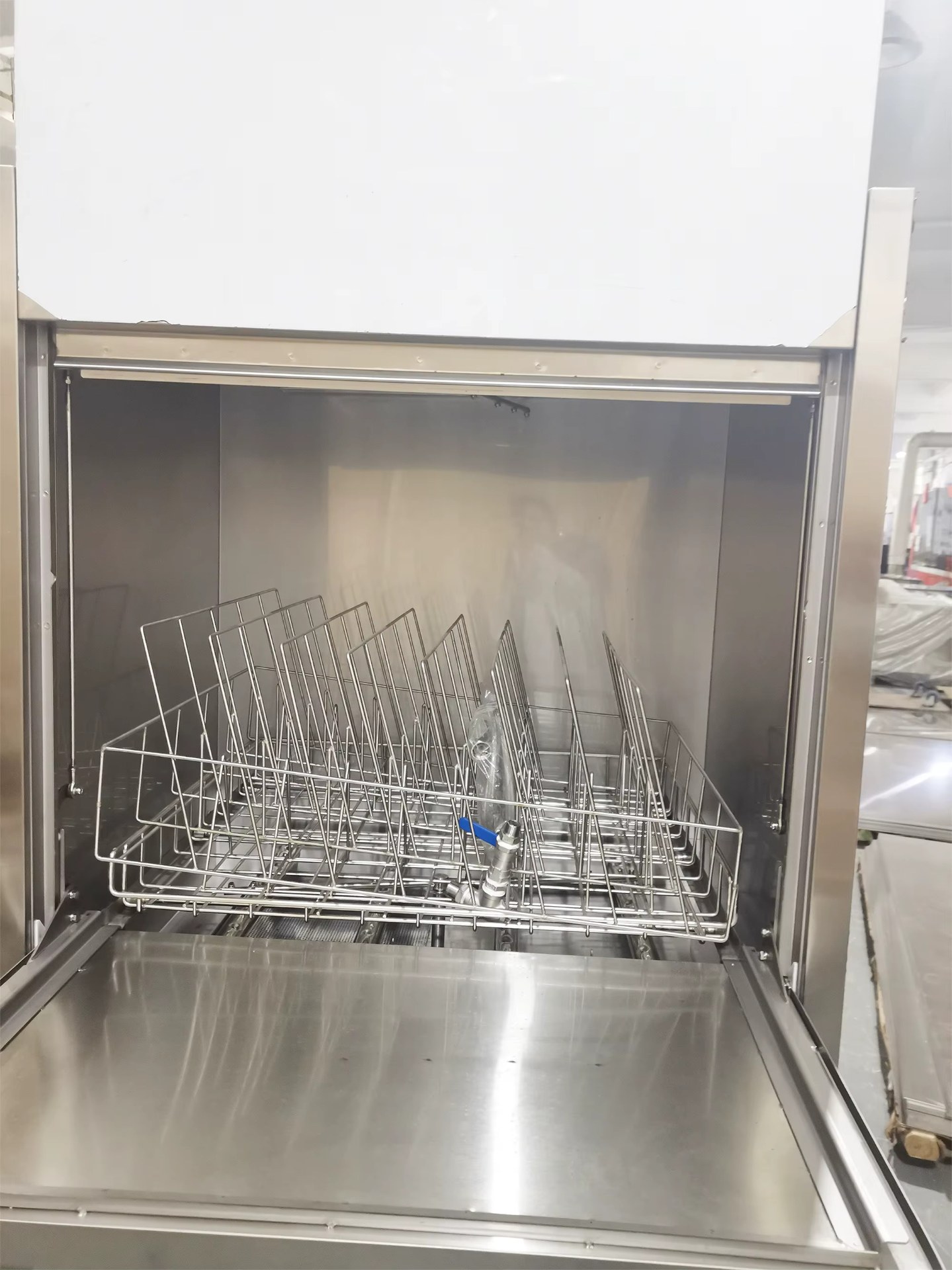 Lavautensilios Industrial de Puerta Frontal DXE-11QM – Gran Capacidad