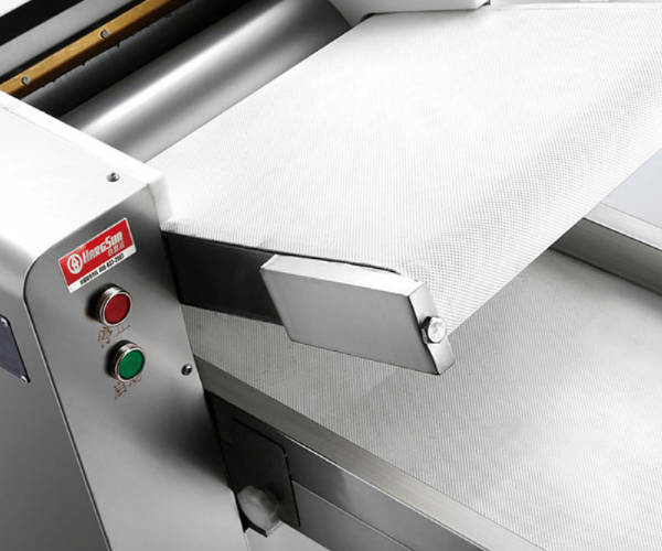Laminadora de Masa Vertical de Suelo YMZD350 Motor 2,2 Kw Producción 600 Kgs/H Sobadora Profesional