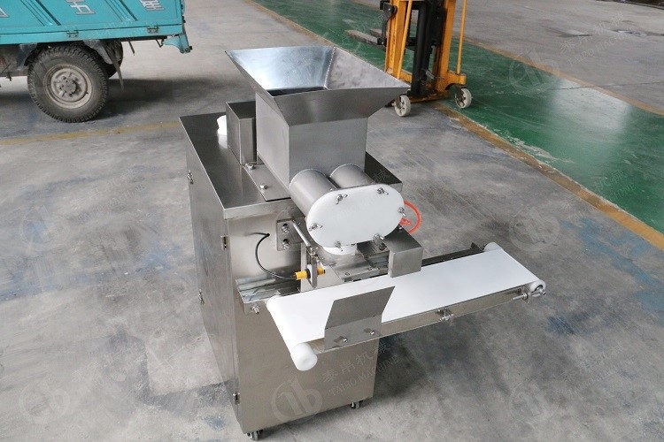 Divisora de masa TBMF3-B – Cortes de 250-800g – 25-60 piezas/min – 220V – 0.95 kW