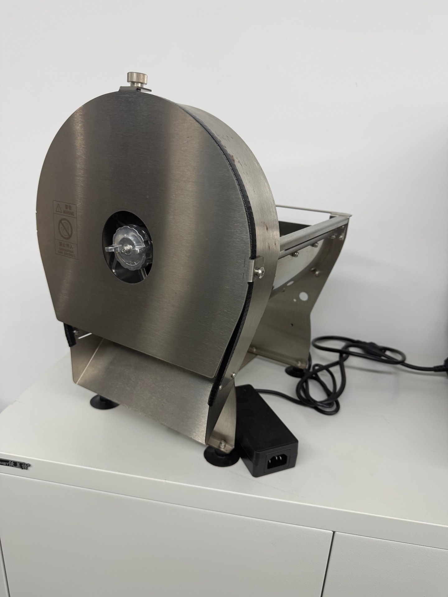 Cortadora de Escritorio y Rodajas de Alta Precisión | 150W 150kg/h BS-150