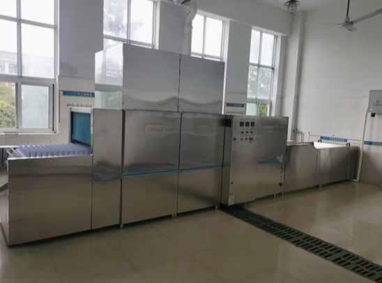 Lavavajillas de Cesta Transportadora con Secado HT-L181H – Capacidad 200 racks/hora – Función de Sec