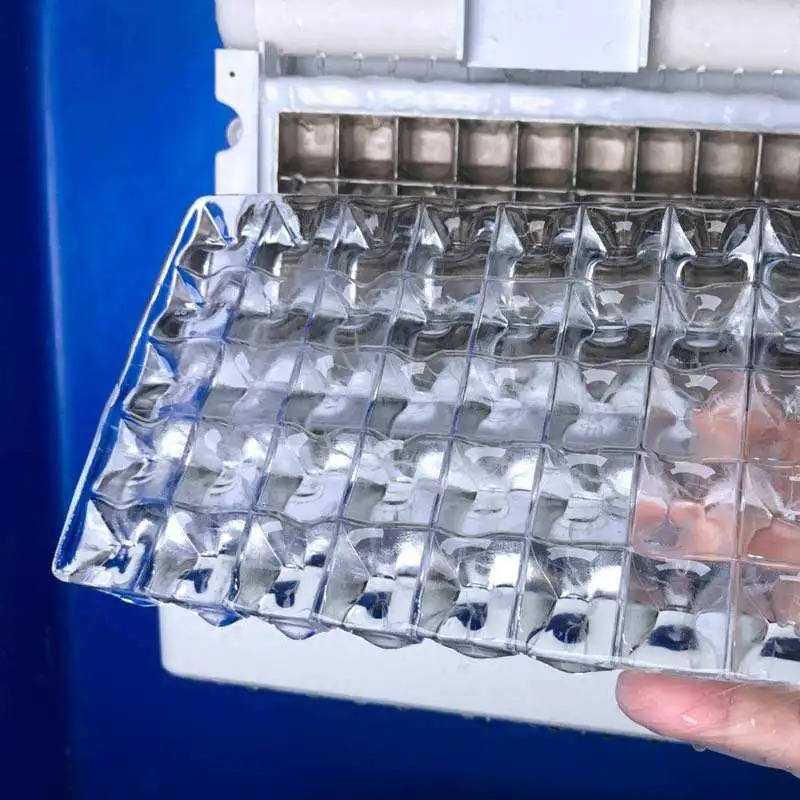 Máquina de Hielo en Cubitos Industrial Compacta - TF-110 - 55kg/24h